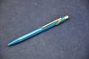 Caran d' Ache 849 Kugelschreiber blau mit Chromclip
