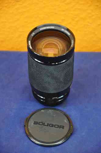 Soligor C/D Zoom+Macro 28-200 1:3,8-5,5 MC für Canon FD