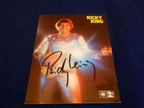 Ricky King Autogramm auf CBS Autogrammkarte