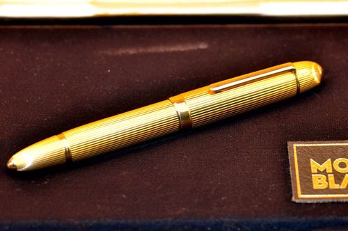 Fountain pen Montblanc 149 the big one 750 gold