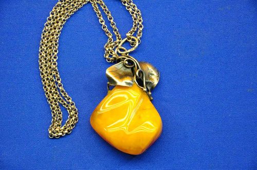 Amber Butterscotch pendant with silver necklace