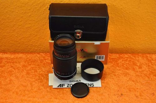 Lens Sigma APO 75-300mm 4.5-5.6 Nikon AF + accessories