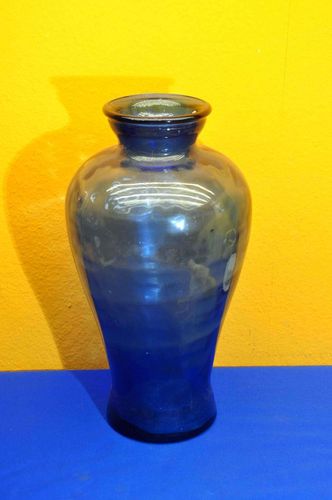Blue ground vase recycled glass made in Spain