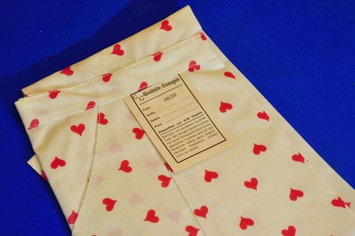 GDR vintage smock apron HILDE with hearts GG quality