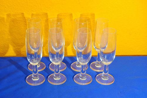 Leonardo champagne glasses set 8 goblets conical stem