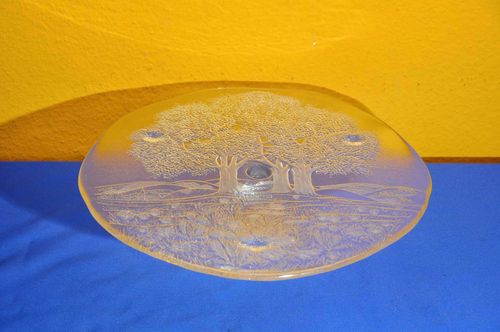 Vintage crystal glass pretty cake plate on foot