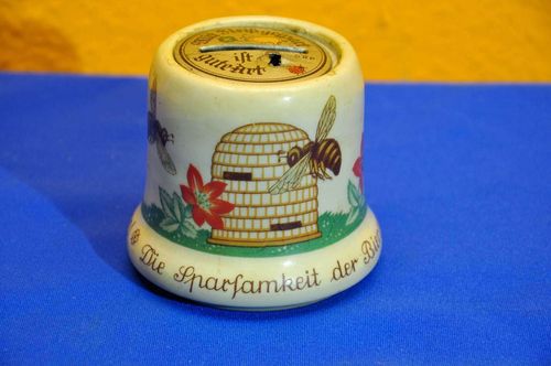Money box beehive with bees Heinrich porcelain 1930s
