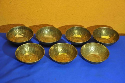 7 old brass-plated copper bowls