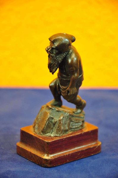 Bronzefigur Zwerg auf Holz Sockel um 1850 Biedermeier\\n\\n19.06.2014 16:43