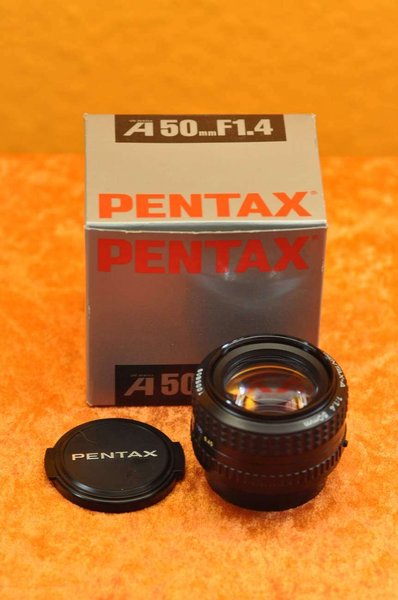 Pentax-M 1:1,4/50mm Originalverpackt, wie neu.\\n\\n24.04.2014 16:59
